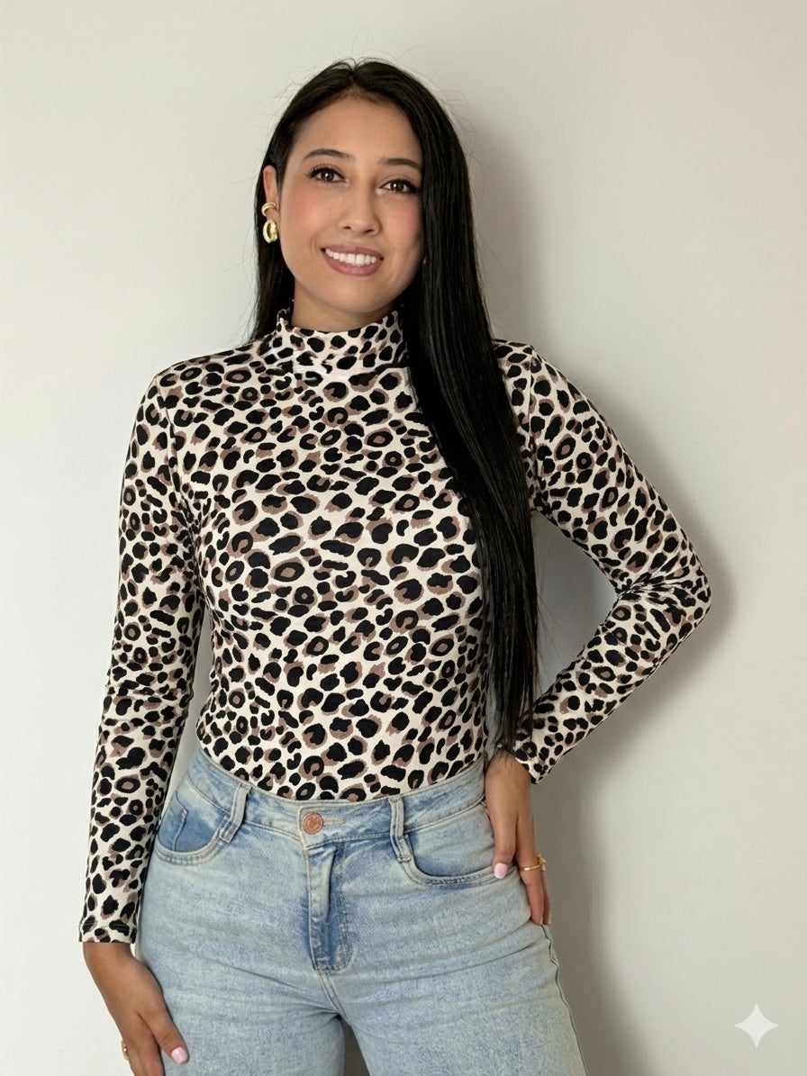 Body cuello alto manga larga