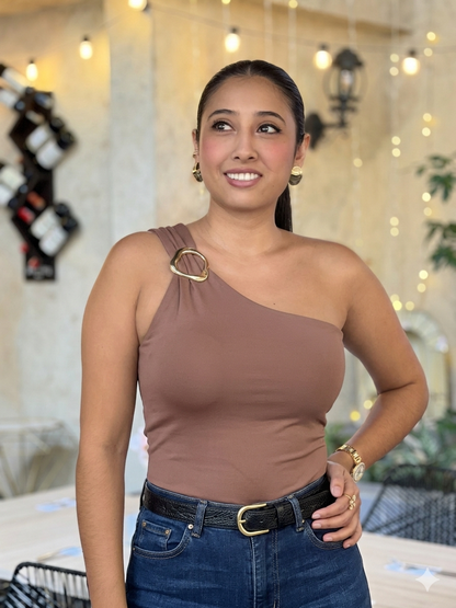 Body medio beso con herraje