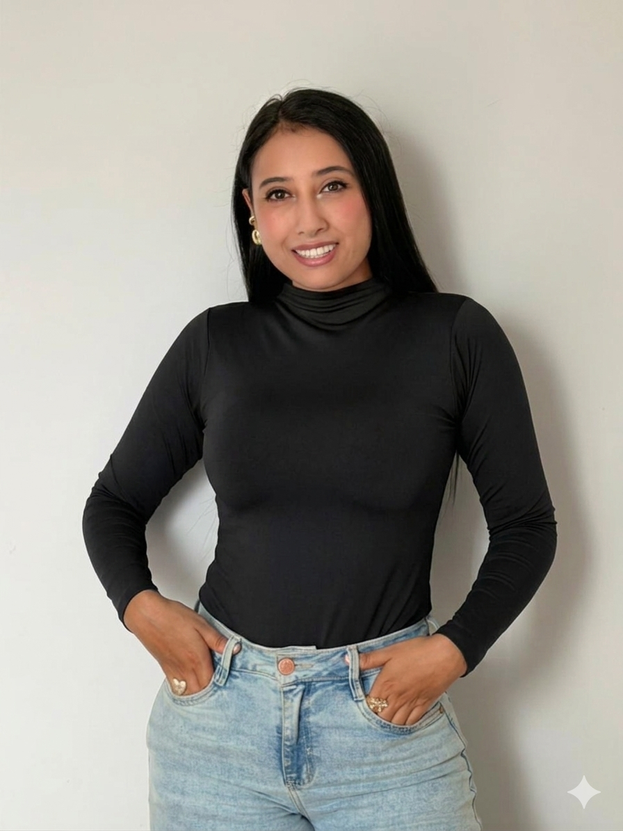 Basica cuello alto manga larga