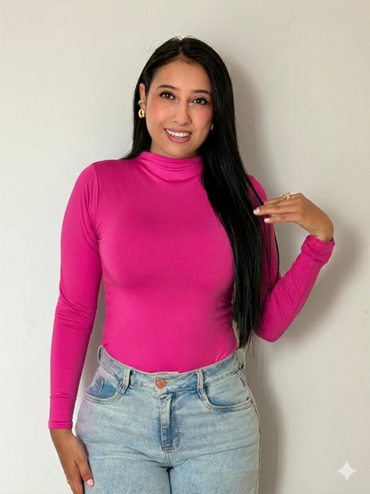 Basica cuello alto manga larga